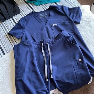 Figs scrubs